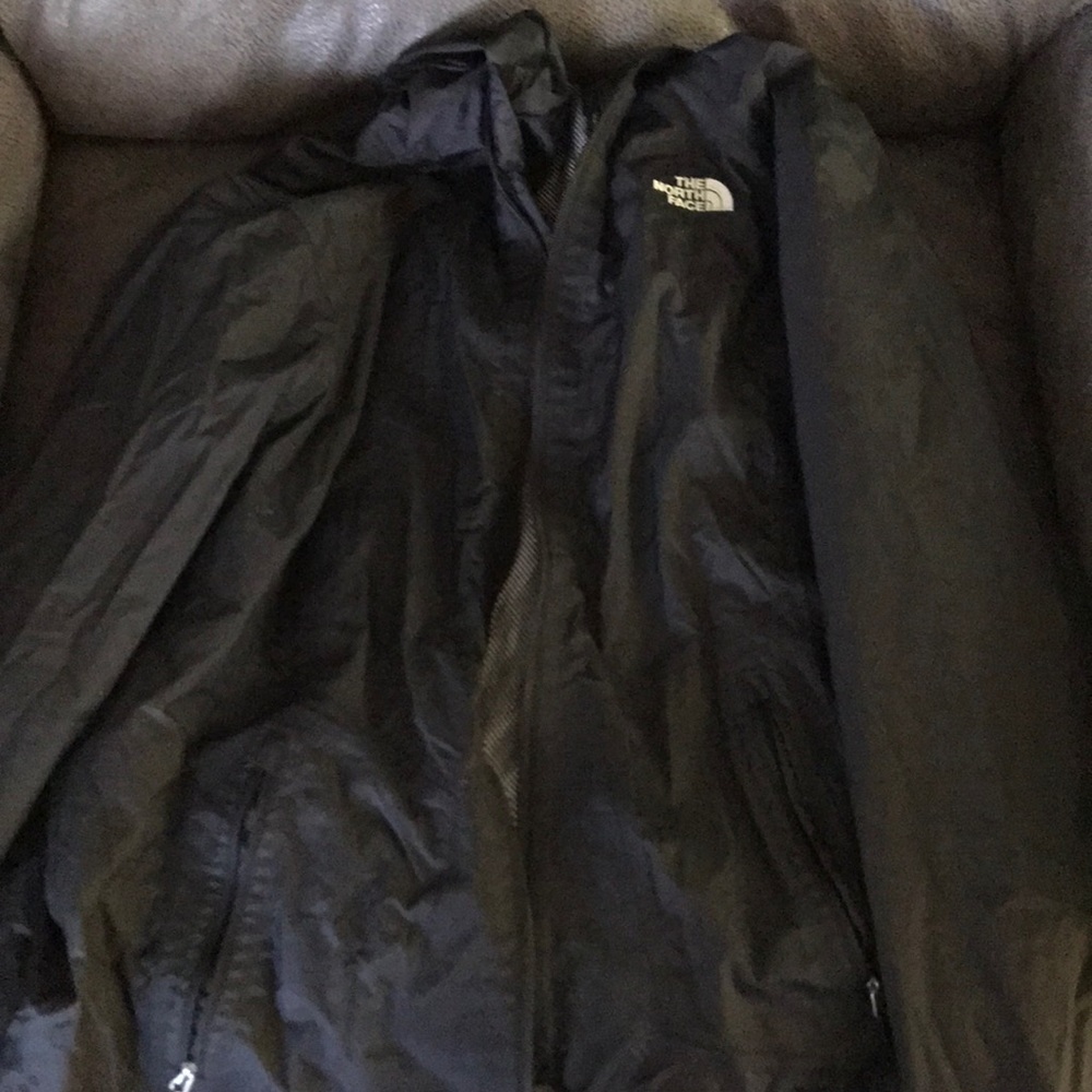 North face windbreaker